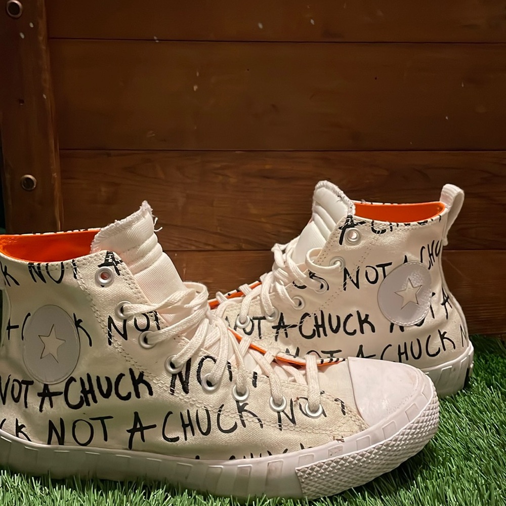 Not a chuck taylor, converse shoe. Size 11 slightly worn